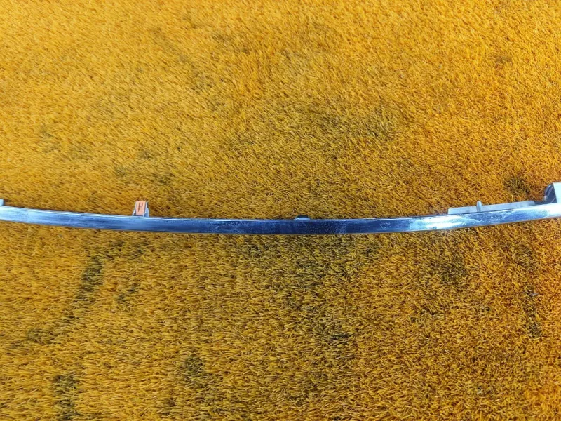 Накладка двери багажника