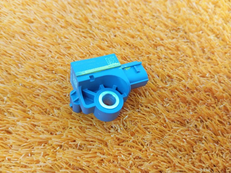 Датчик подушки безопасности