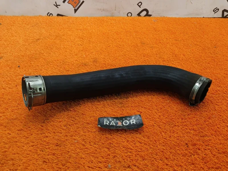 Патрубок интеркулера