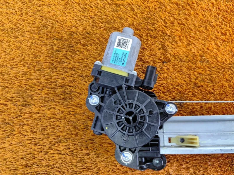 Стеклоподъемник