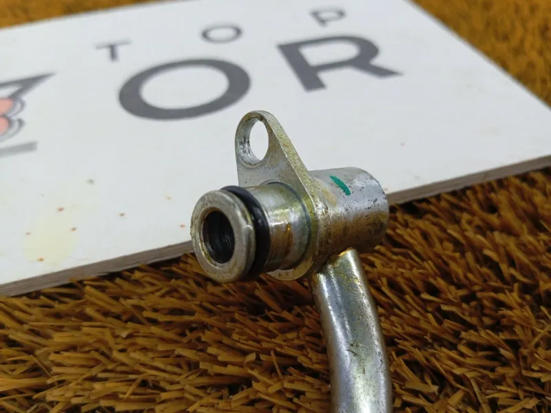 Трубка масляная