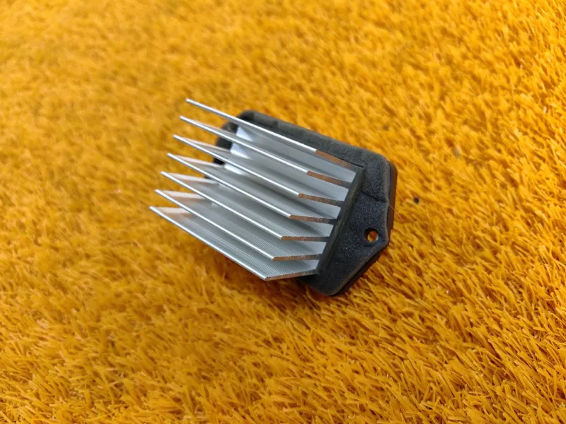 Резистор отопителя