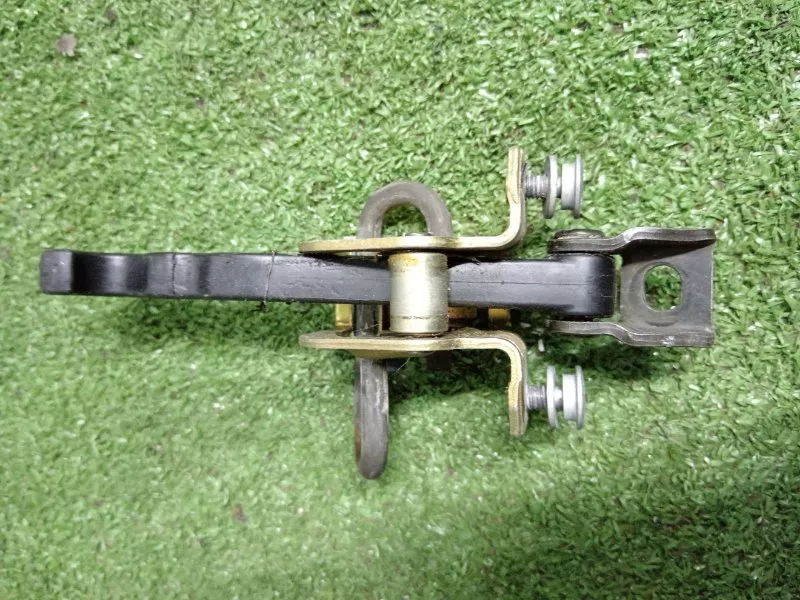 Ограничитель двери BMW 3-Series 1998 51218160959 E46, задний правый