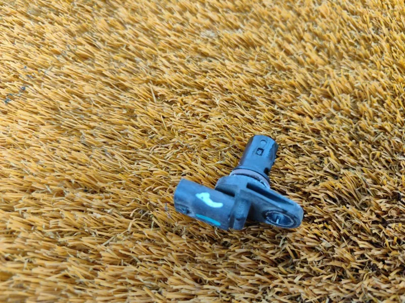 Датчик положения распредвала