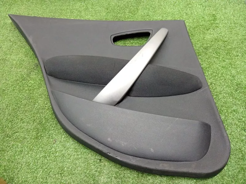 Обшивка двери BMW 1-Series 2004 51417133299 E87, задняя левая