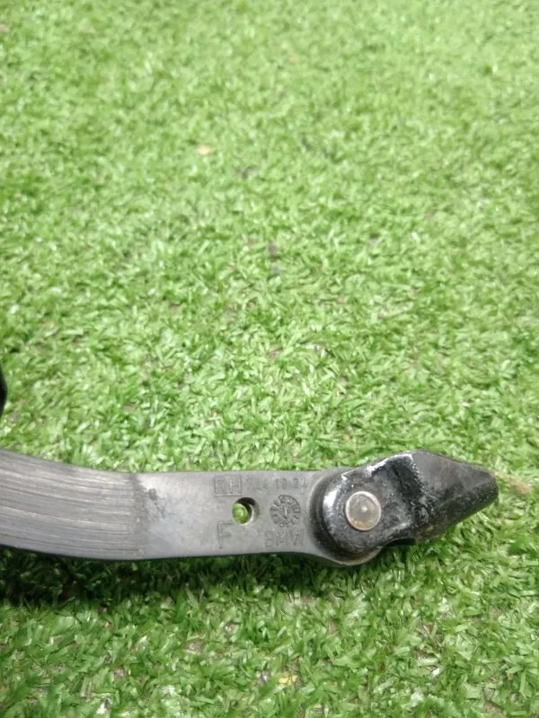 Ограничитель двери