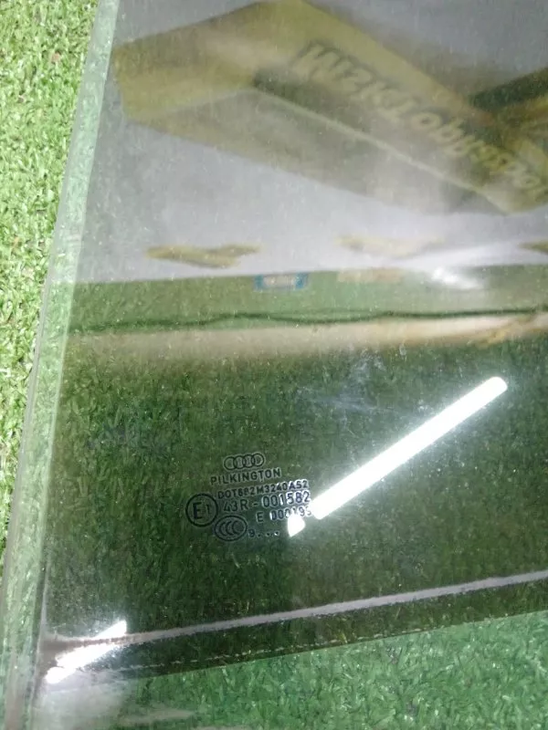 Стекло двери Audi A4 2009 8K5845205E B8, заднее левое