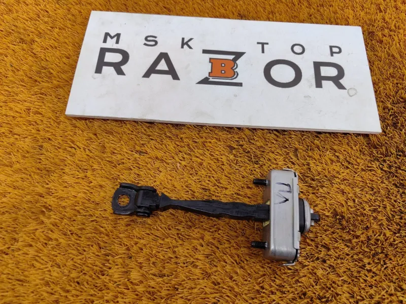 Ограничитель двери