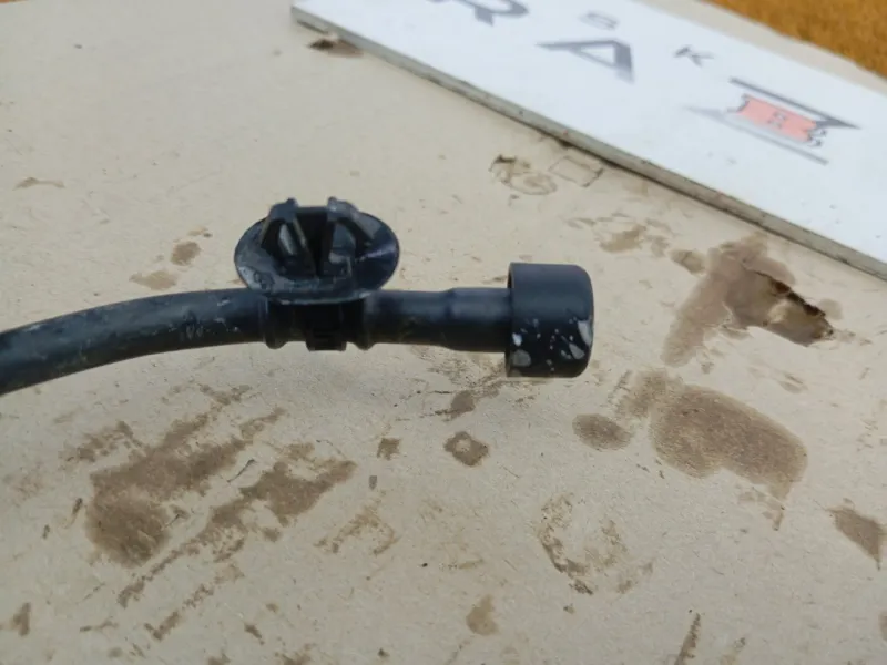 Трубка вентиляционная