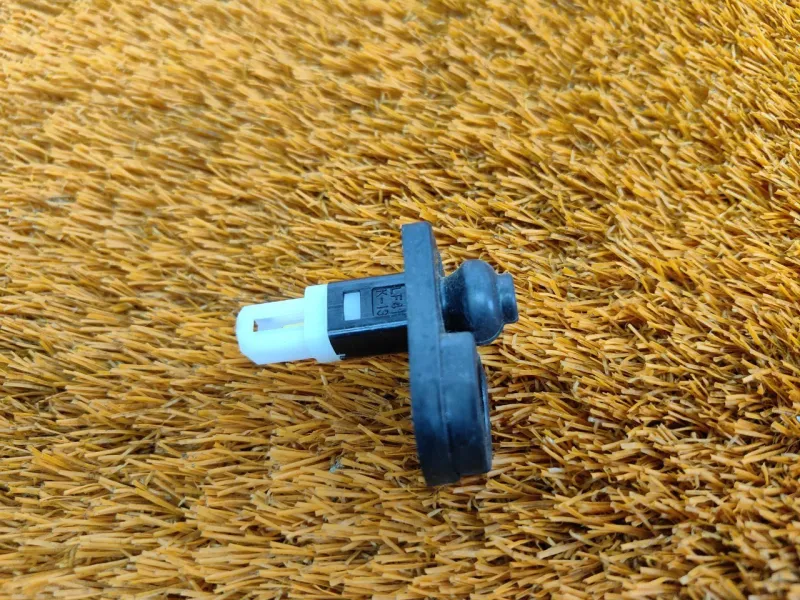 Датчик открытия двери