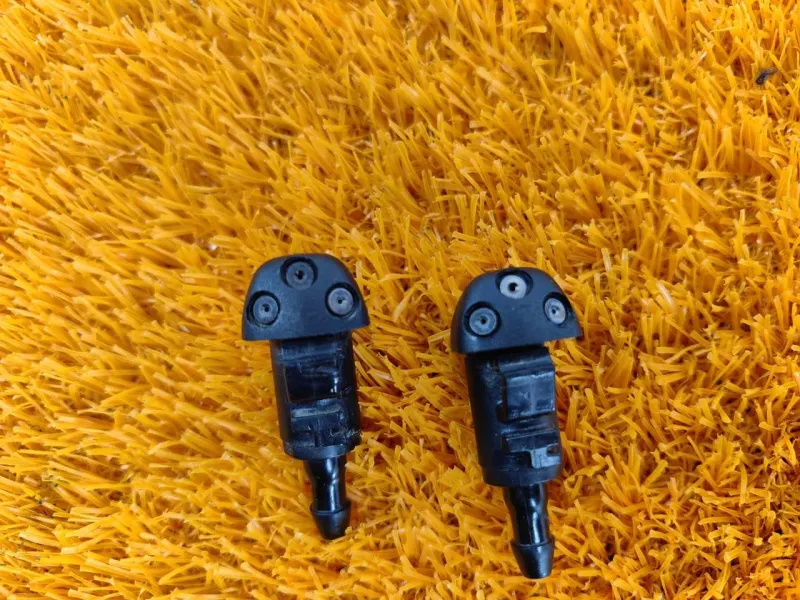 Форсунка стеклоомывателя