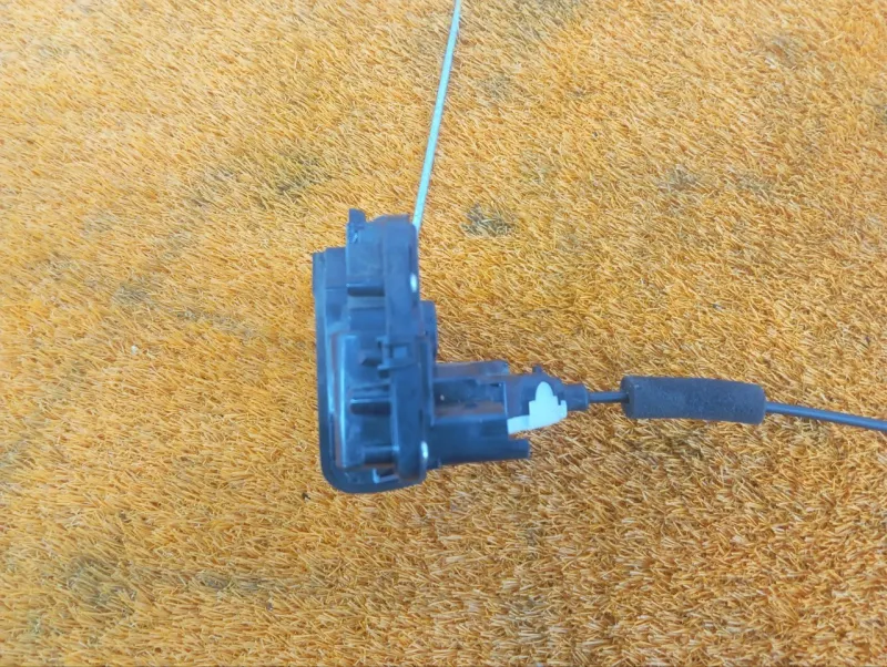 Замок двери