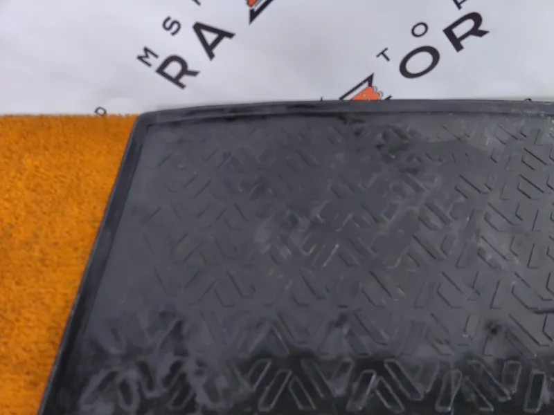 Ковер багажника