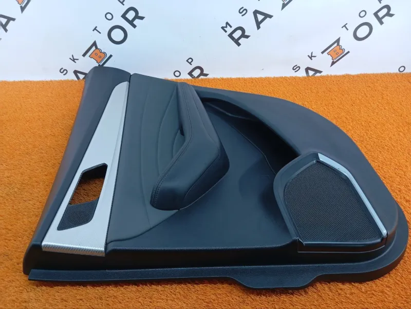 Обшивка двери