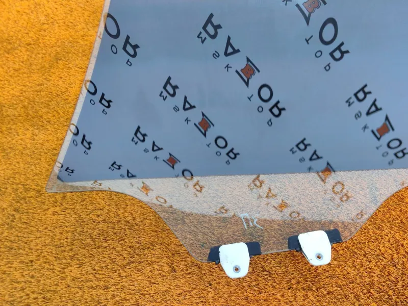 Стекло двери