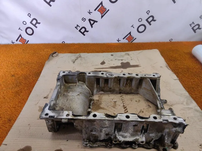 Поддон двигателя