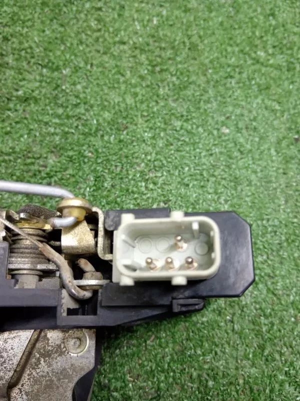 Замок двери