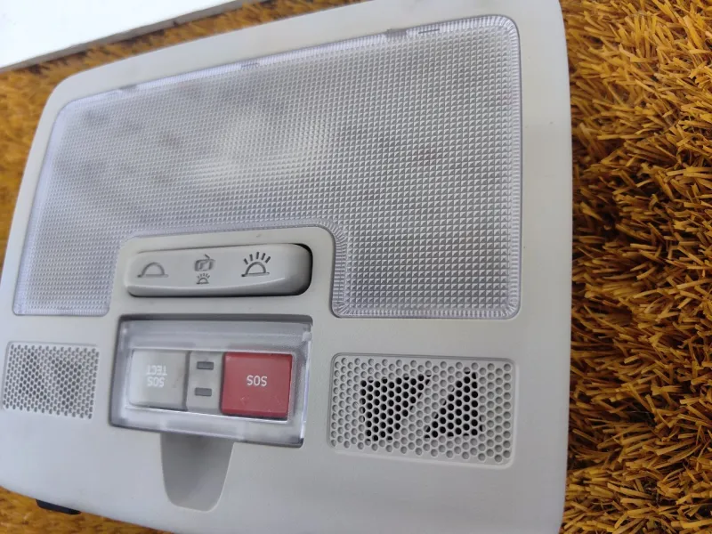 Плафон салона