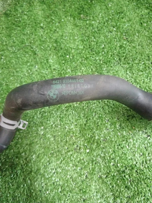 Патрубок радиатора