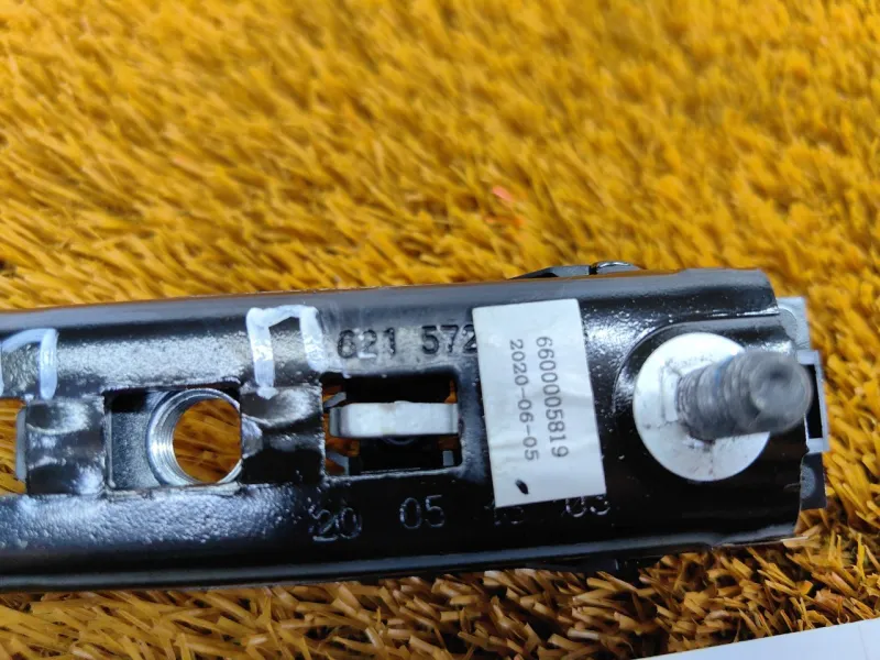 Механизм регулировки ремня безопасности