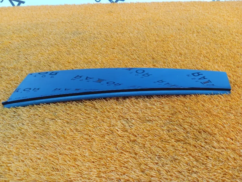 Накладка двери