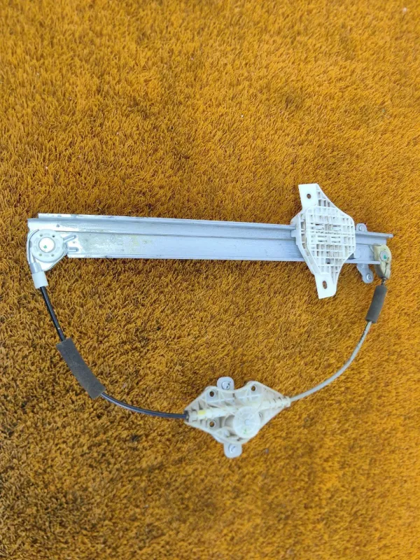 Стеклоподъемник