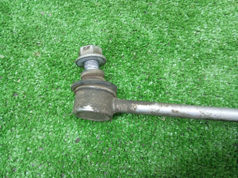 Стойка стабилизатора