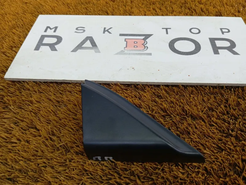 Накладка зеркала внутренняя