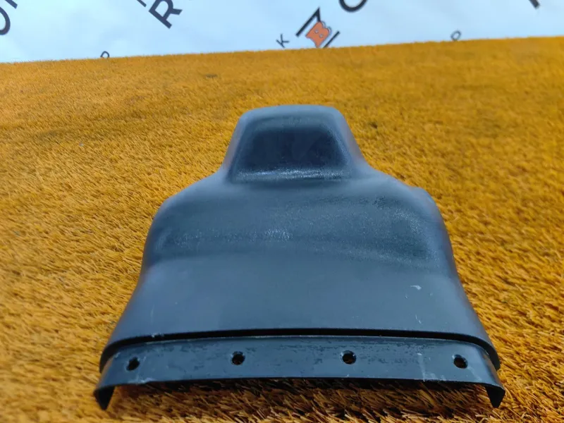 Кожух рулевой колонки