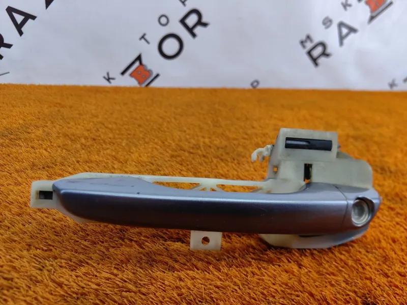 Ручка двери внешняя