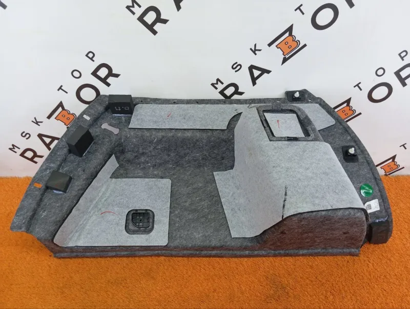 Обшивка багажника