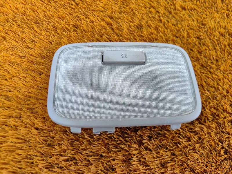 Плафон салона