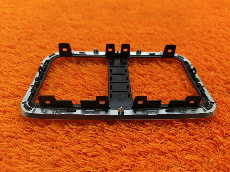 Накладка центральной консоли