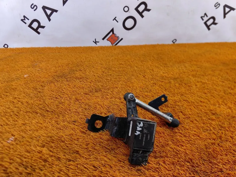 Датчик высоты дорожного просвета