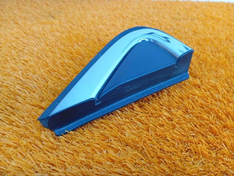 Молдинг двери