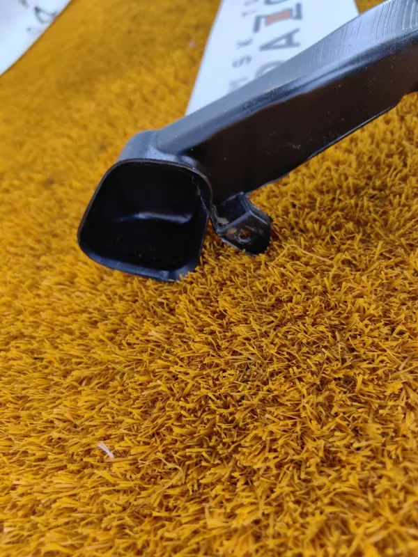 Воздуховод салона