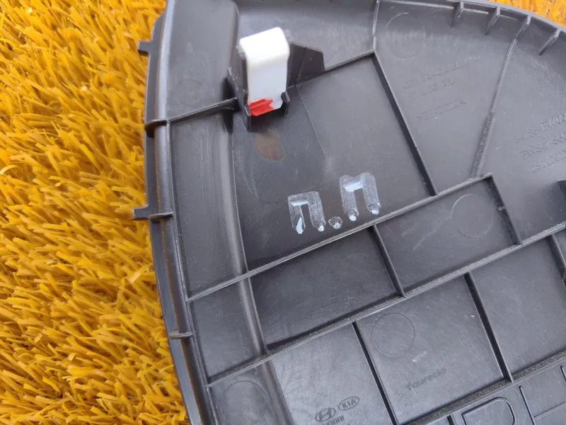 Накладка на торпедо