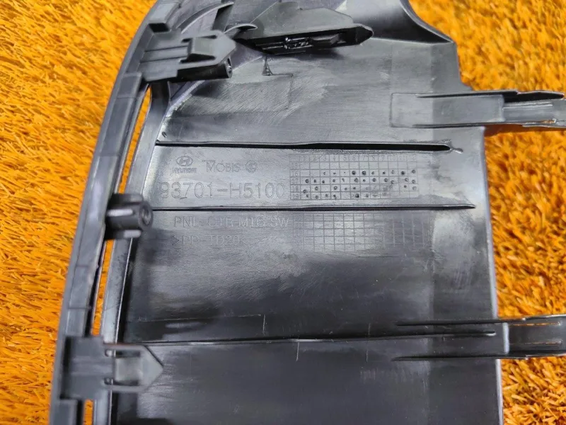 Накладка на торпедо