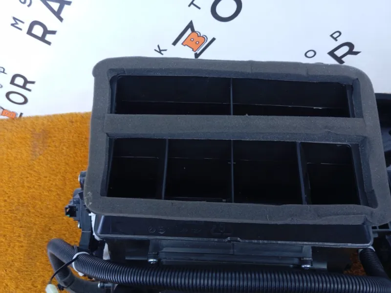 Отопитель салона