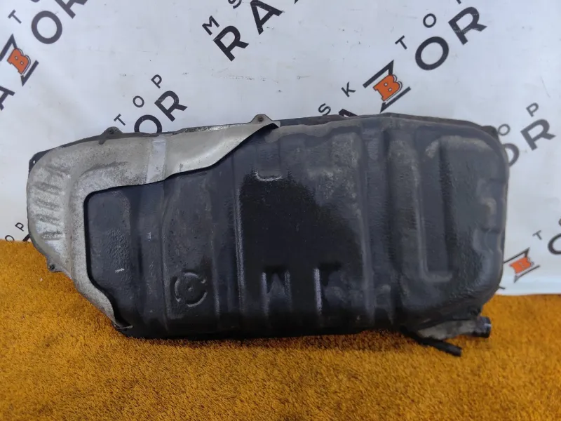 Бак топливный