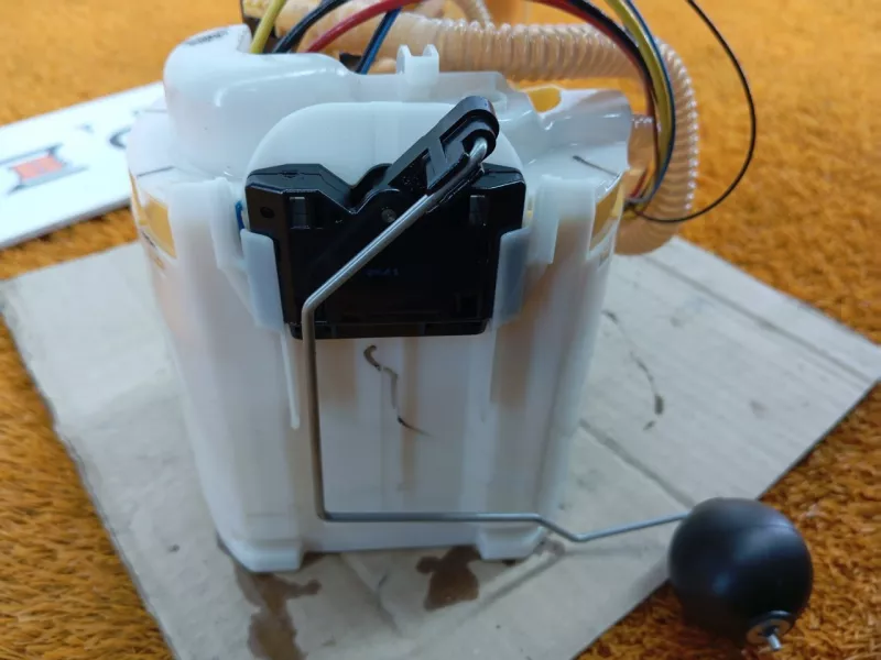 Бензонасос