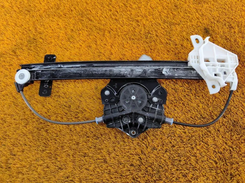 Стеклоподъемник