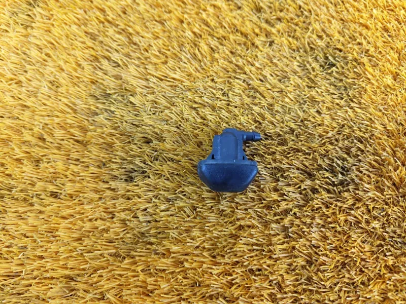 Форсунка стеклоомывателя