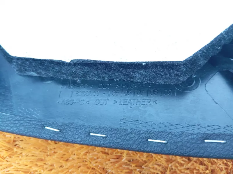 Накладка на стойку кузова