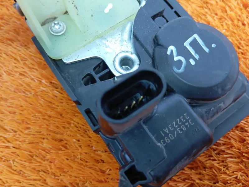 Замок двери