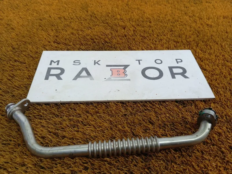 Трубка масляная