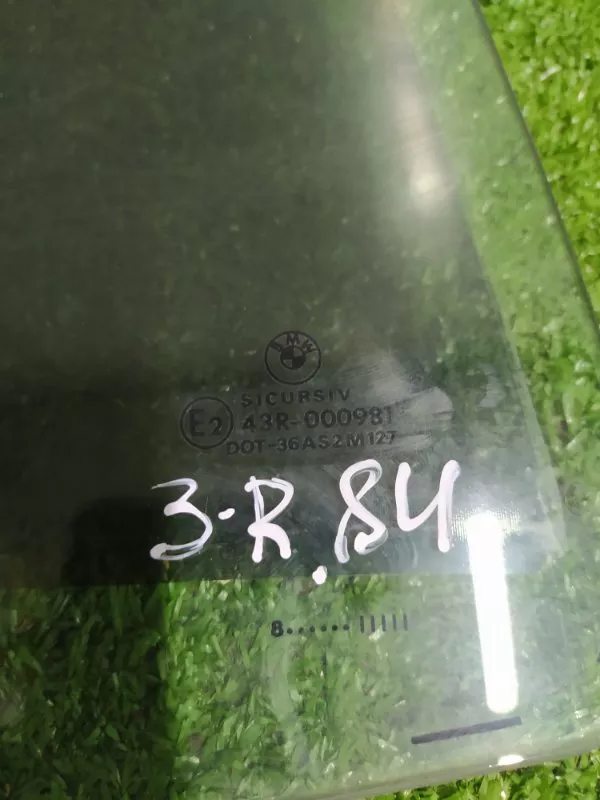 Стекло двери BMW 5-Series 1998 43R000981 E39, заднее правое