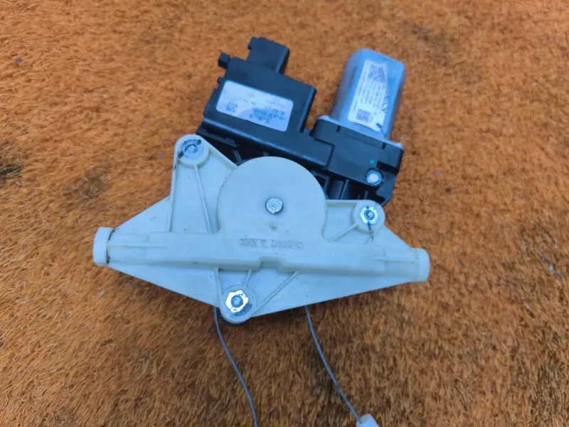 Стеклоподъемник