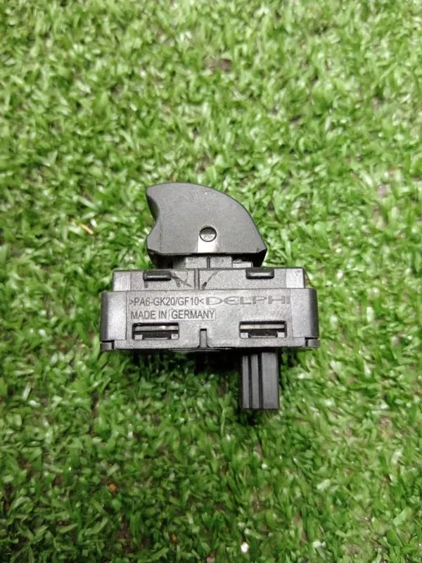 Кнопка стеклоподъемника