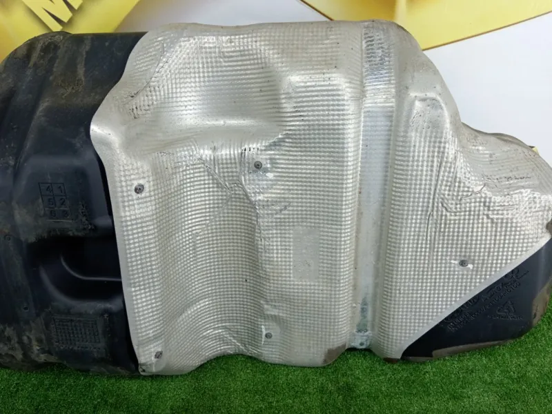 Бак топливный